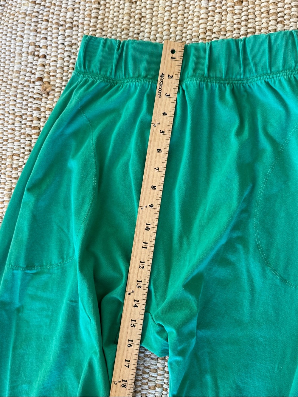Free People Hot Shot Relaxed Wide Barrel Leg Pants Size XS in Green Sheen - Picture 11 of 12